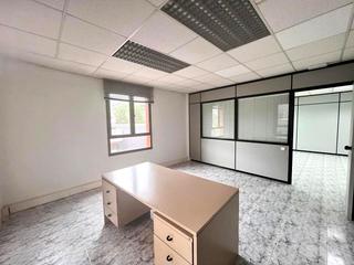 Lloguer Oficina  Barrondo. Oficina en alquiler en el centro