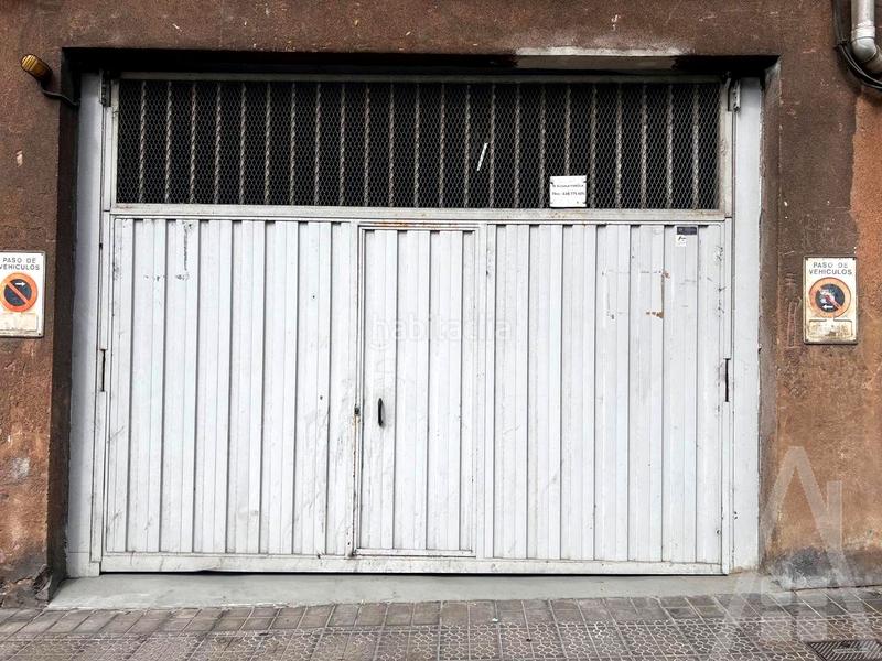 Foto 116586bd-461e-4714-9ae7-38d39fb9974c. Aparcament cotxe a Centro-Ariz-Uribarri Basauri