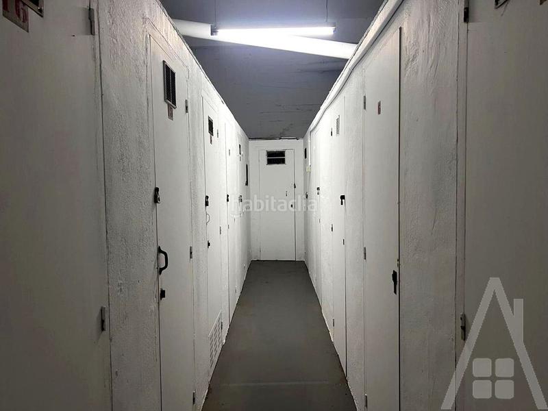 Foto c30b6a38-27d1-4856-b4b9-81a082939495. Aparcament cotxe a Centro-Ariz-Uribarri Basauri