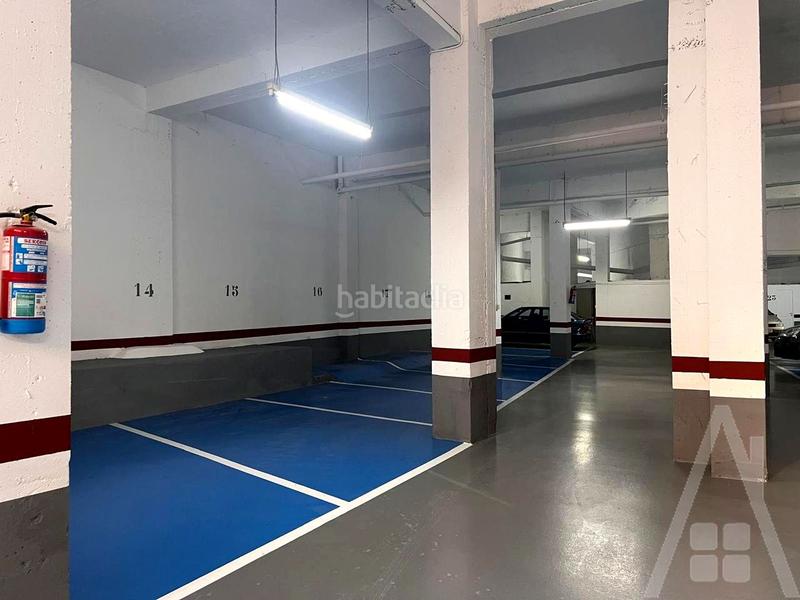 Foto eb96ac50-a85e-46f4-b852-eac20d854505. Aparcament cotxe a Centro-Ariz-Uribarri Basauri