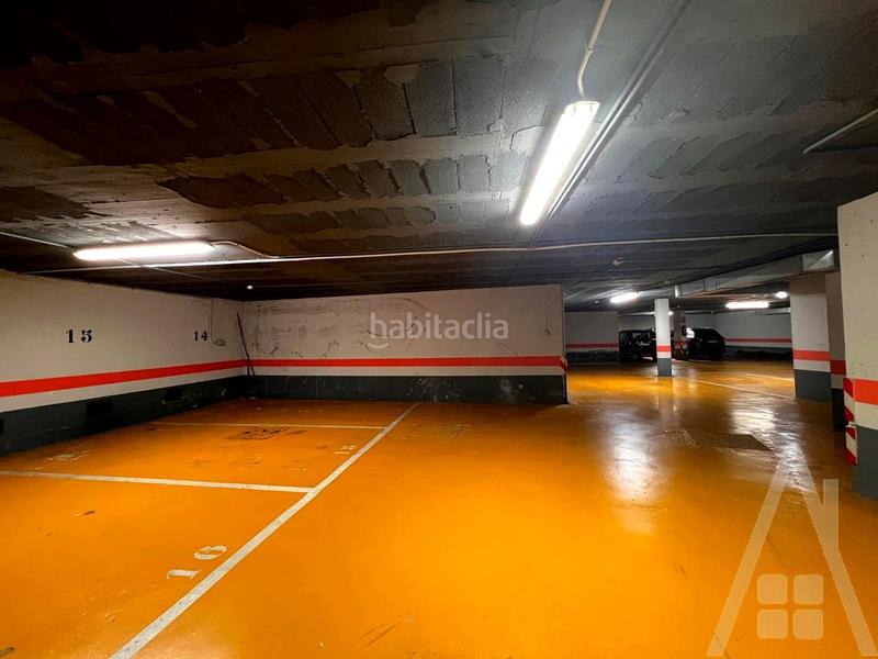 Foto 1898680b-0b63-4e5f-a284-75536964ead7. Aparcament cotxe a Etxebarri, Anteiglesia de San Esteban