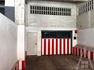 Parking voiture  Urbi. Parcela de garaje grande en urbi
