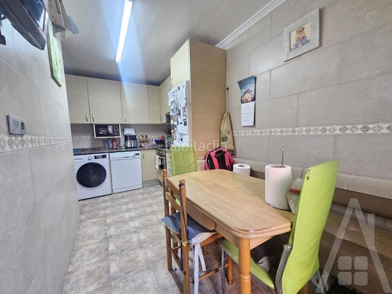 Foto a213cade-0f49-4df5-8352-23a662f2d5de. Flat with heating in Arabella Bilbao