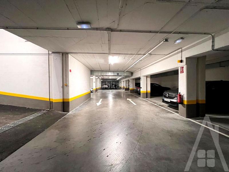 Foto 9ce217b5-332f-42d6-9a66-17c5cee7b91f. Rent car parking in Etxebarri, Anteiglesia de San Esteban