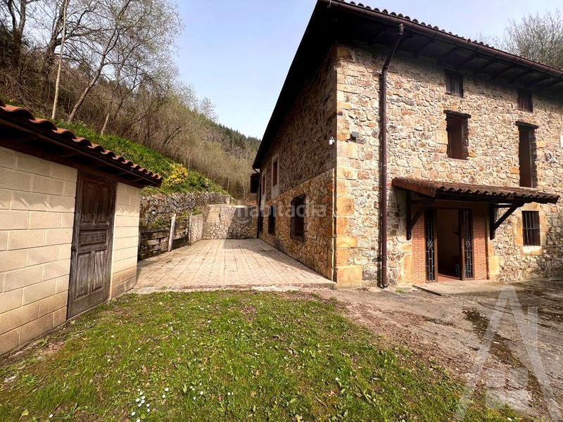 Foto 1de18dfd-c380-4688-8ff5-57a57b3ee719. Casa amb calefacció a Munitibar - Arbatzegi Gerrikaitz