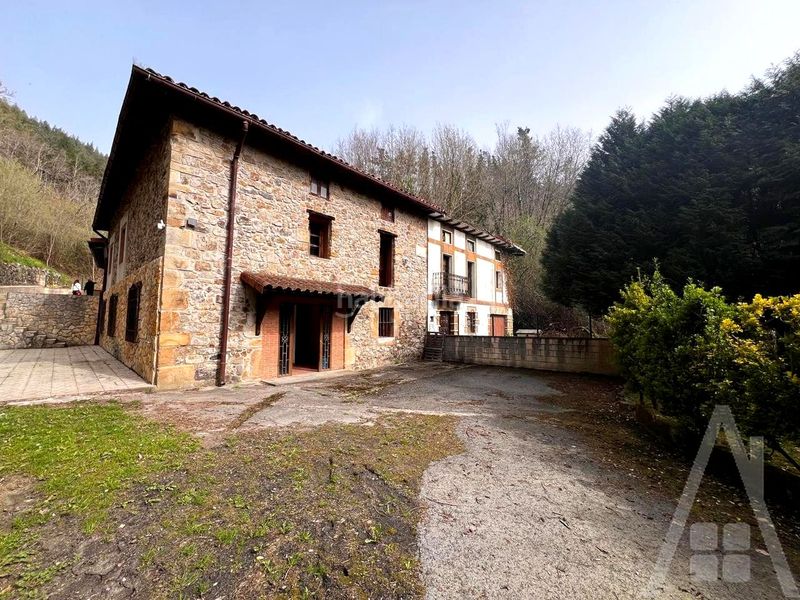 Foto a7ebffc6-5d3b-423b-a5e2-017ea5ff229d. Casa amb calefacció a Munitibar - Arbatzegi Gerrikaitz