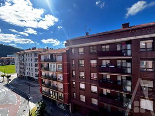 Pis  Egetiaga-vribarri. Ático en el centro de etxebarri con terraza!!!!