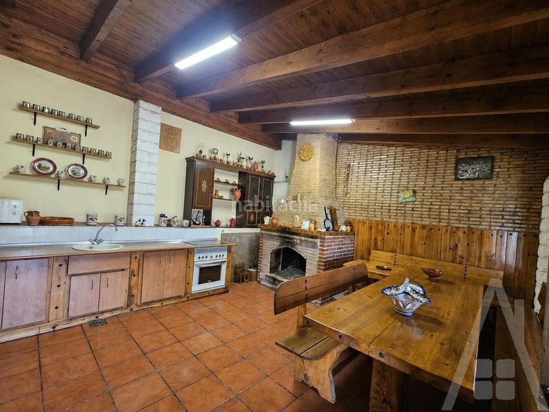 Foto 66833e79-f338-47d8-8aa5-c6be5a21bcce. Casa amb calefacció aparcament a Mieza