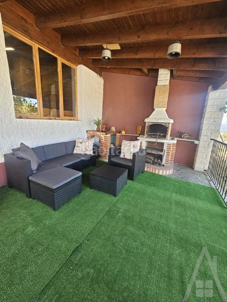 Foto ce3997df-5a1f-4a2a-8f89-6cea8da41009. Casa amb calefacció aparcament a Mieza