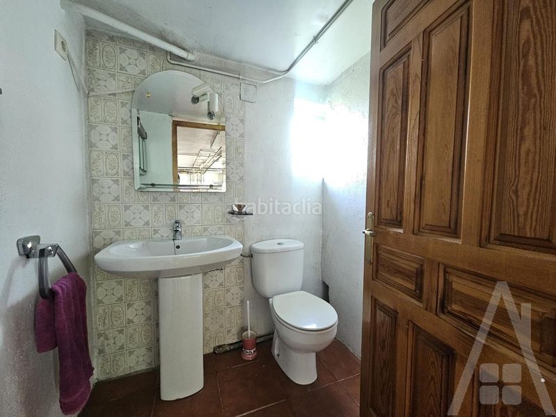 Foto d8cc84fb-c830-43cb-8b40-351155f6cece. Casa amb calefacció aparcament a Mieza
