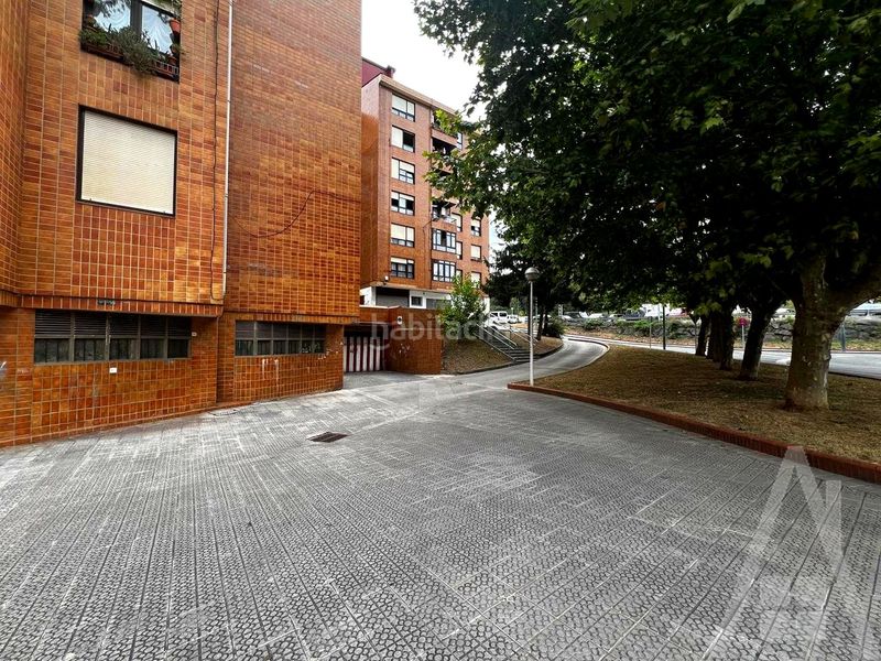 Foto 6816fc78-7b61-42b1-b465-8867055acb2e. Posto auto in Otxarkoaga Bilbao