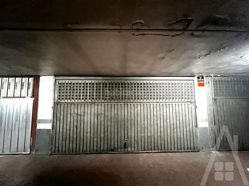 Foto 760c1193-92b9-4154-86d8-a56cba5b0cad. Posto auto in Otxarkoaga Bilbao