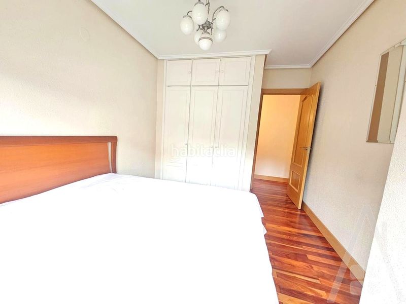 Foto 0f15c4f4-637f-49bf-8a8b-4ba3b45d0cbf. Flat with heating parking in Otxarkoaga Bilbao