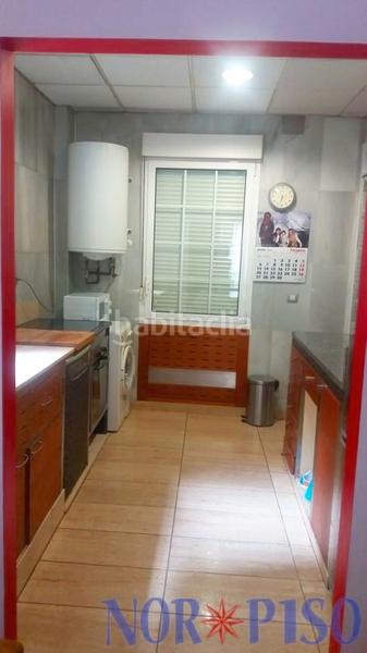 Foto b08195c4-d5f8-435f-ace7-2e540a78f444. Piso se vende vivienda con inquilino. en Atxuri Bilbao