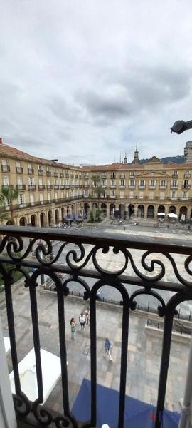 Foto 28b78f9f-efc5-4397-9a72-6273cd685fbb. Alquiler oficina  en plaza nueva en Casco Viejo Bilbao