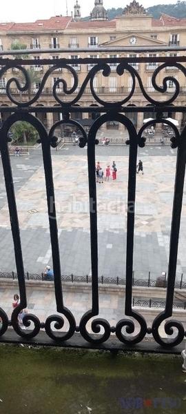 Foto 94dd4354-f177-4eac-b163-3aeaef985bff. Lloguer oficina a Casco Viejo Bilbao