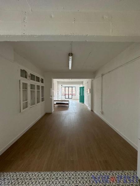 Foto f979aeaa-8d37-4779-aa27-b0d9fe913f8c. Alquiler oficina se alquila apartamento de 70 metros en edificio industrial en Bilbao