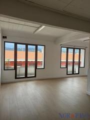 Lloguer Oficina a San Fransisco. Se alquila apartamento de 70 metros en edificio industrial