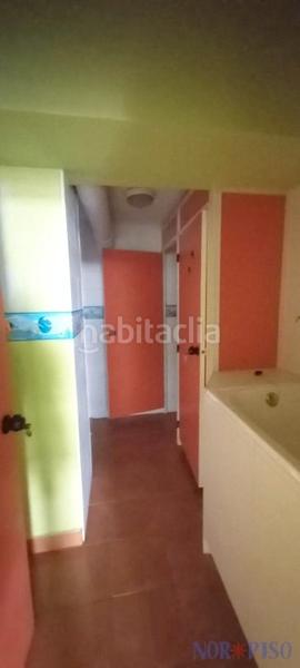 Foto a7095ef4-f87e-44b8-855c-41f2e1296cbc. Location local commercial dans San Adrián Bilbao