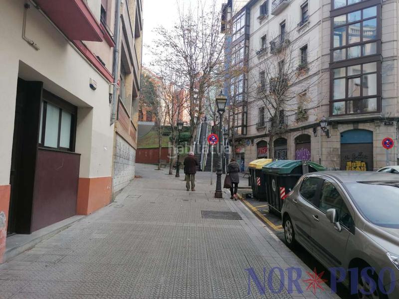 Foto 4bf70ecc-26cd-441d-ad74-c1c6723b56ca. Alquiler local comercial local en Solokoetxe totalmente reformado posiblidad de hacer vivienda en Bilbao