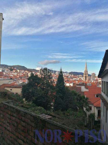Foto c79fe09b-c490-4c85-ad61-50b59f24f378. Alquiler local comercial local en Solokoetxe totalmente reformado posiblidad de hacer vivienda en Bilbao