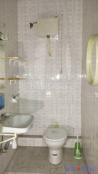 Foto aac04dbc-7eb2-4143-9fe0-a1a9548f3929. Local comercial a Iralabarri Bilbao
