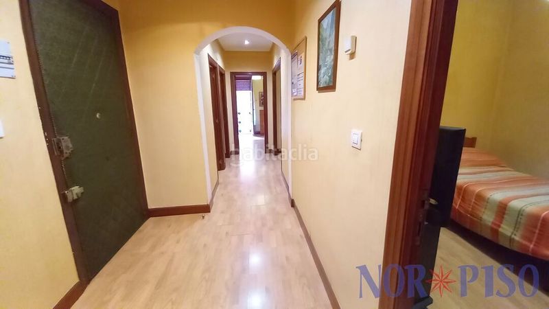 Foto 161d2c98-42d9-4999-a207-396f3bab39a8. Piso  120 metros en calle hernani, con ascensor. en Bilbao