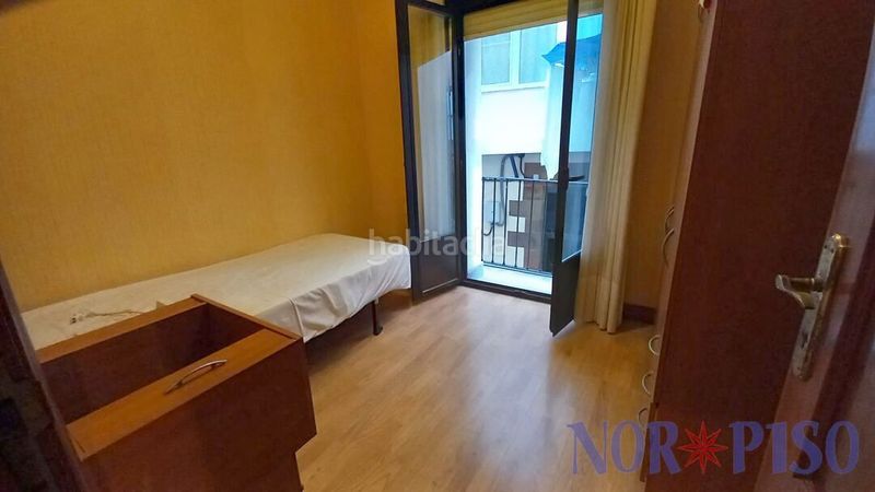 Foto 663ff13c-cf6c-4764-9834-6d5418473315. Piso  120 metros en calle hernani, con ascensor. en Bilbao