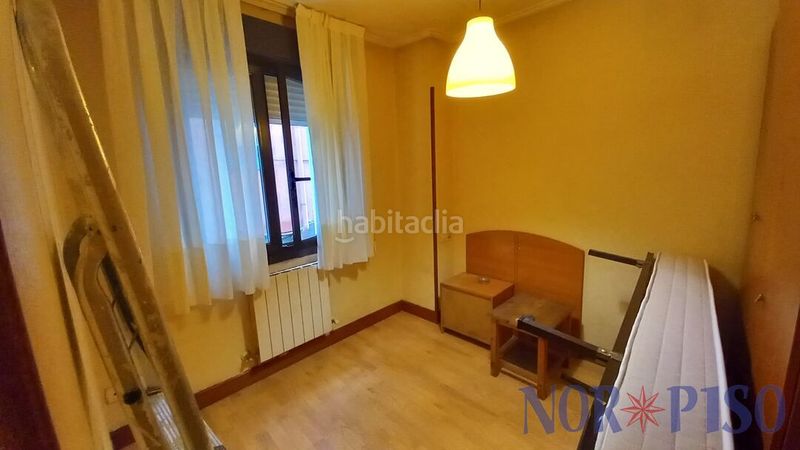 Foto 8d246525-cb90-485c-814f-d24d45287838. Piso  120 metros en calle hernani, con ascensor. en Bilbao