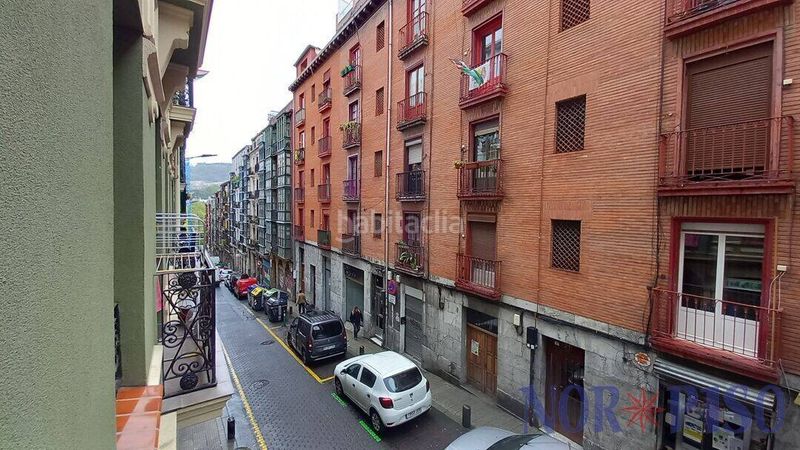 Foto 99914cdf-c9ab-46bc-a506-3dd0f00ec258. Piso  120 metros en calle hernani, con ascensor. en Bilbao