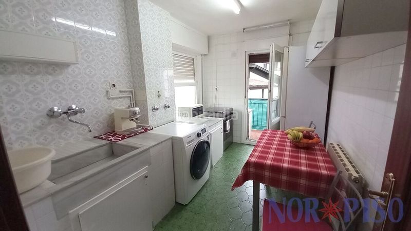 Foto 7c148e4f-8fff-485b-afcb-0970aeb96dbd. Flat with heating in Gorliz
