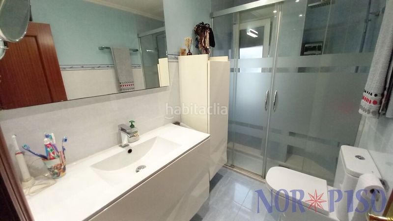 Foto dc0a1cfa-f824-4891-b15a-5939a8e1ddf4. Flat with heating in Gorliz