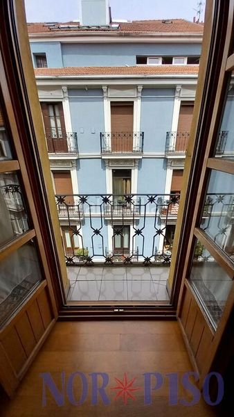 Foto ed0fe4f0-911b-499a-8352-3845c782c93a. Pis amb calefacció a San Fransisco Bilbao