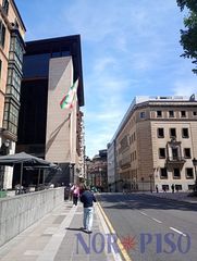 Affitto Posto auto in Albia. Garaje en abando albia