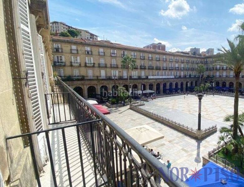 Foto 10fe3548-070e-40b1-bfae-e158ec1c8a6e. Rent flat with heating in Casco Viejo Bilbao