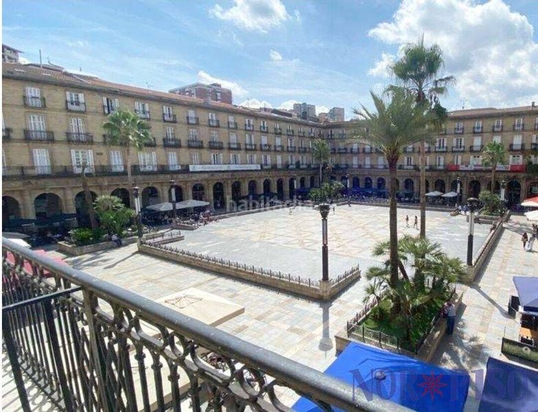 Foto 88511e59-fd43-4f43-93f0-ac36c901fad7. Rent flat with heating in Casco Viejo Bilbao