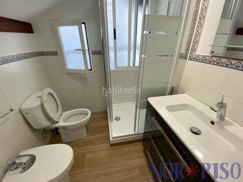 Foto a385d0ca-2ecc-4495-9e07-6f7d40990eff. Rent flat with heating in San Fransisco Bilbao