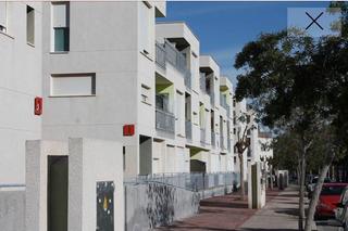 Planta baixa a Altorreal - El Chorrico. Atención inversores !!!!