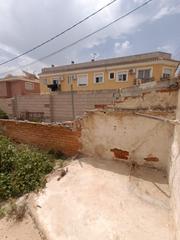 Casa adossada a Alguazas. Casa de pueblo con huerto