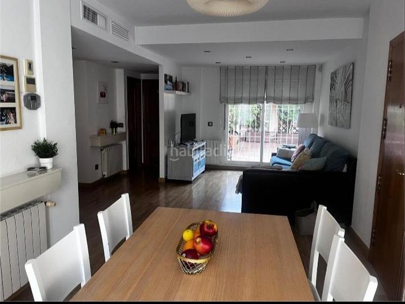 Foto ef784878-e94d-4f1e-93b6-193f66d38a58. Casa aparellada amb aparcament a Alberca Murcia