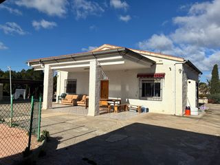 Chalet en El Pino. Alquiler con opcion a compra en el pino