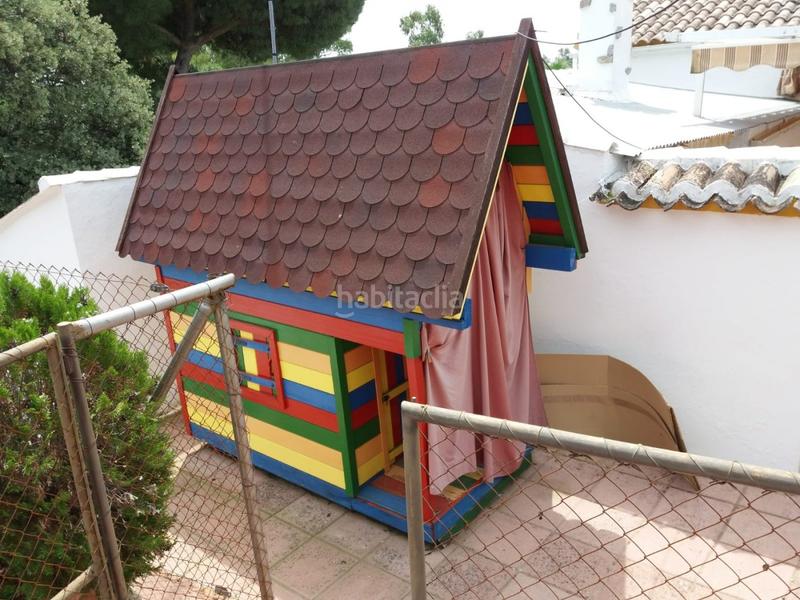 Foto 661bd6d8-34f8-4dbe-83ba-cbcd9dff62f9. Casa amb calefacció aparcament piscina a Andújar