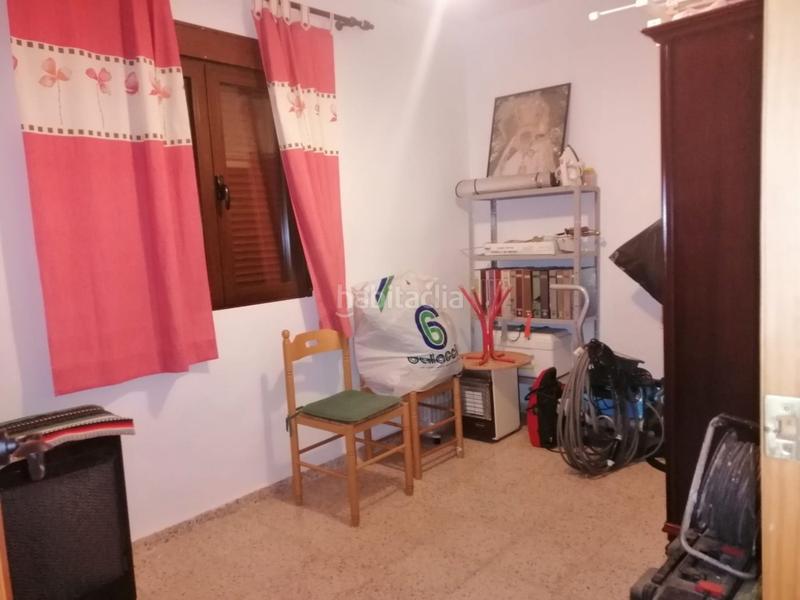 Foto f1a19c0a-f924-4e8c-8558-313554904607. Casa amb calefacció aparcament piscina a Andújar