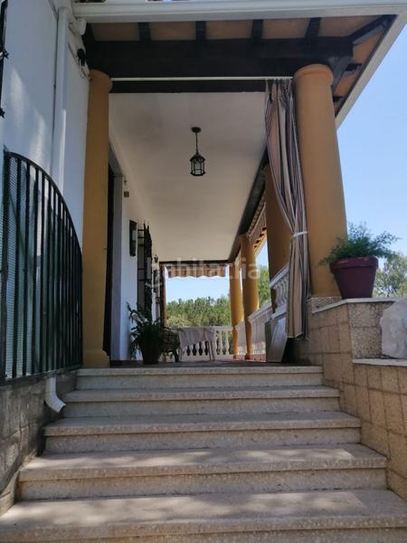 Foto f5a73d70-c70b-4591-9e7e-5958eae572d3. Casa amb calefacció aparcament piscina a Andújar