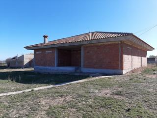 Masia a Mula. Casa en construcción con parcela de 3000 m2