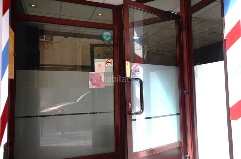 Foto c844f41b-9b9f-446a-9eff-c827a588d05f. Local commercial dans Artigues Badalona