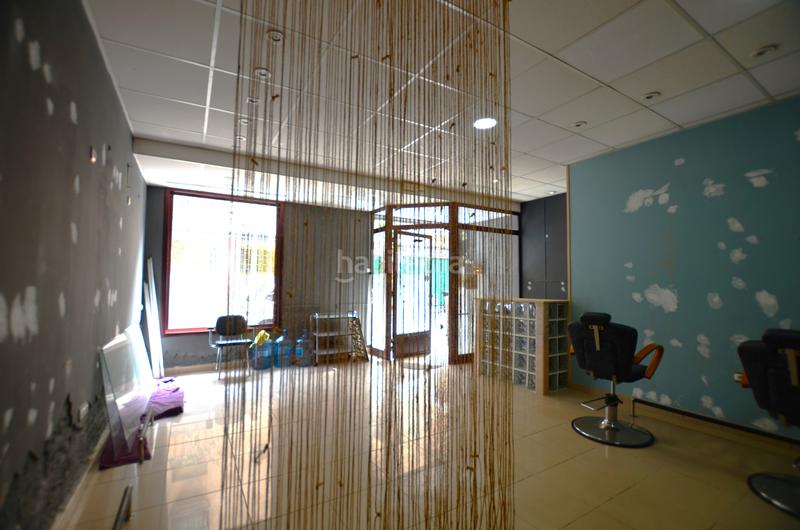 Foto 4d230ccd-37a7-448e-98a6-7bdde742c7af. Local commercial dans Artigues Badalona