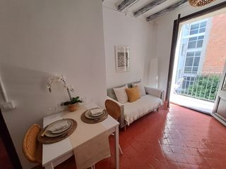 Flat  Passatge de maiol. Cucada de piso recién reformado 2 h dobles en sagrada familia