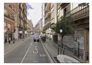 Piso  Carrer de la constitució. Fabuloso piso reformado mucha luz a estrenar 3 habitaciones