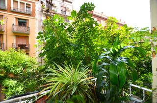 Appartement à Carrer de ca l'alegre de dalt 9. Encantador piso de 68 m², situado junto al metro joanic